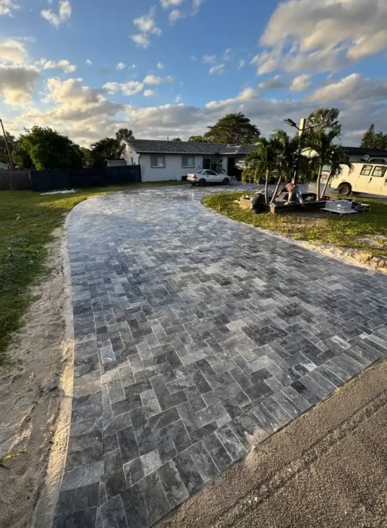 571250216_804775032408667_6883162946467957292_n